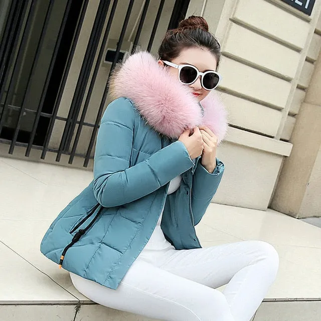 2018 Winter Jacket women Plus Size Womens Parkas Thicken Outerwear solid hooded Coats Short Female Slim Cotton Big fur collar