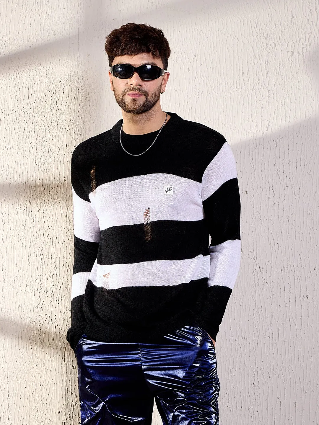 Black And White Damaged Striped Knitted Tshirt