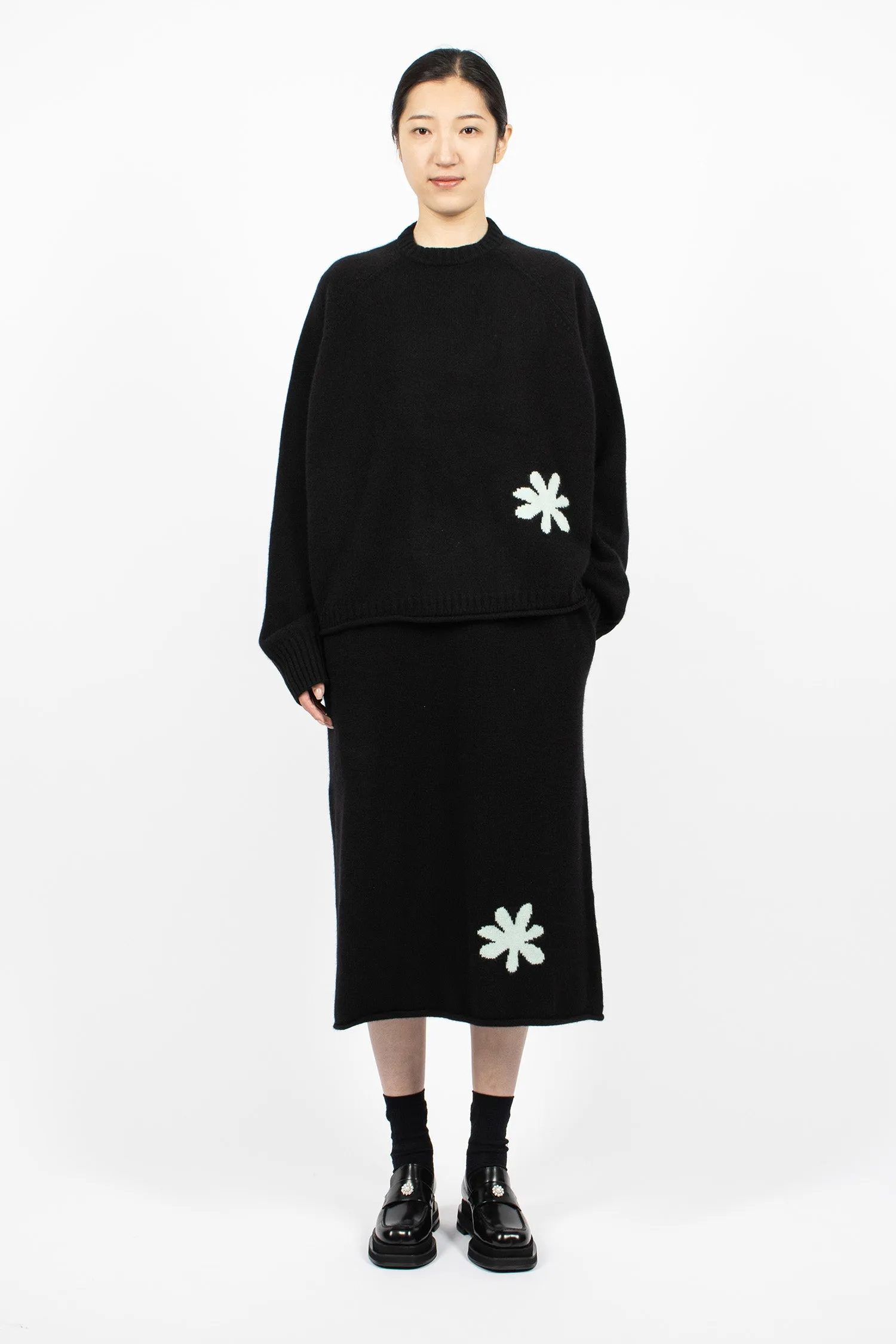 Flower Bigger Sweater Black