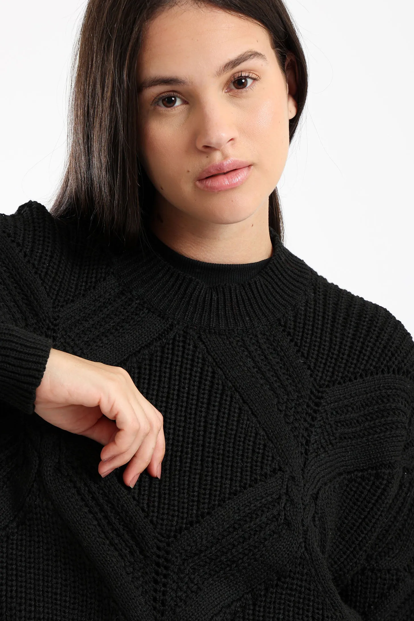 FUZZY KNIT SWEATER - BLACK