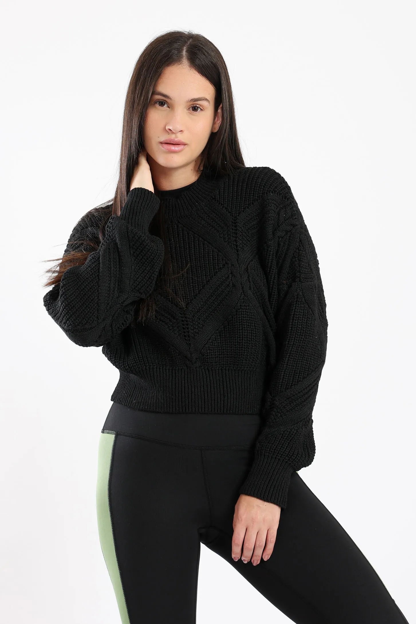 FUZZY KNIT SWEATER - BLACK