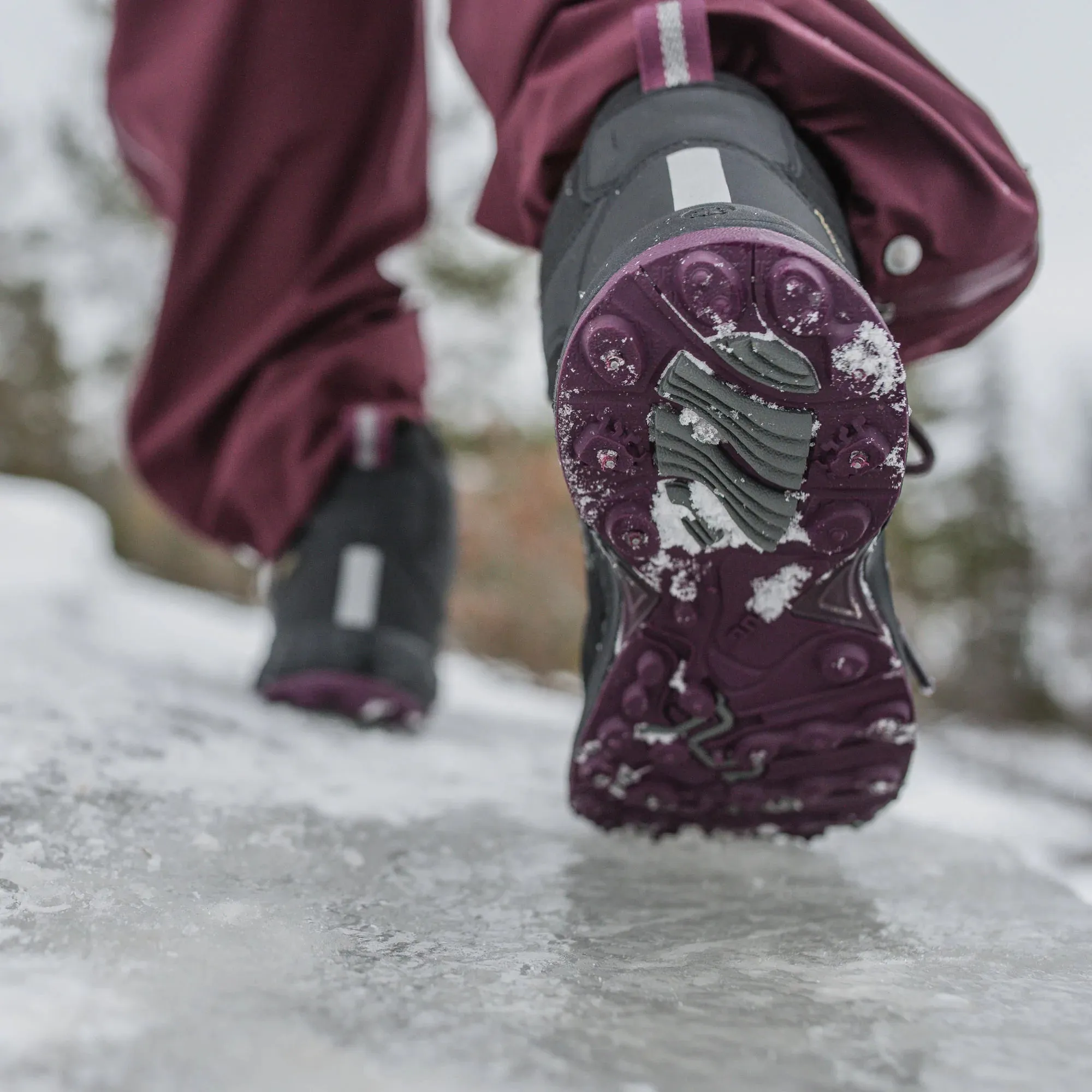 Icebug Womens Pace3 BUGrip GTX Insulated Winter Boots with Carbide Studded Traction Sole