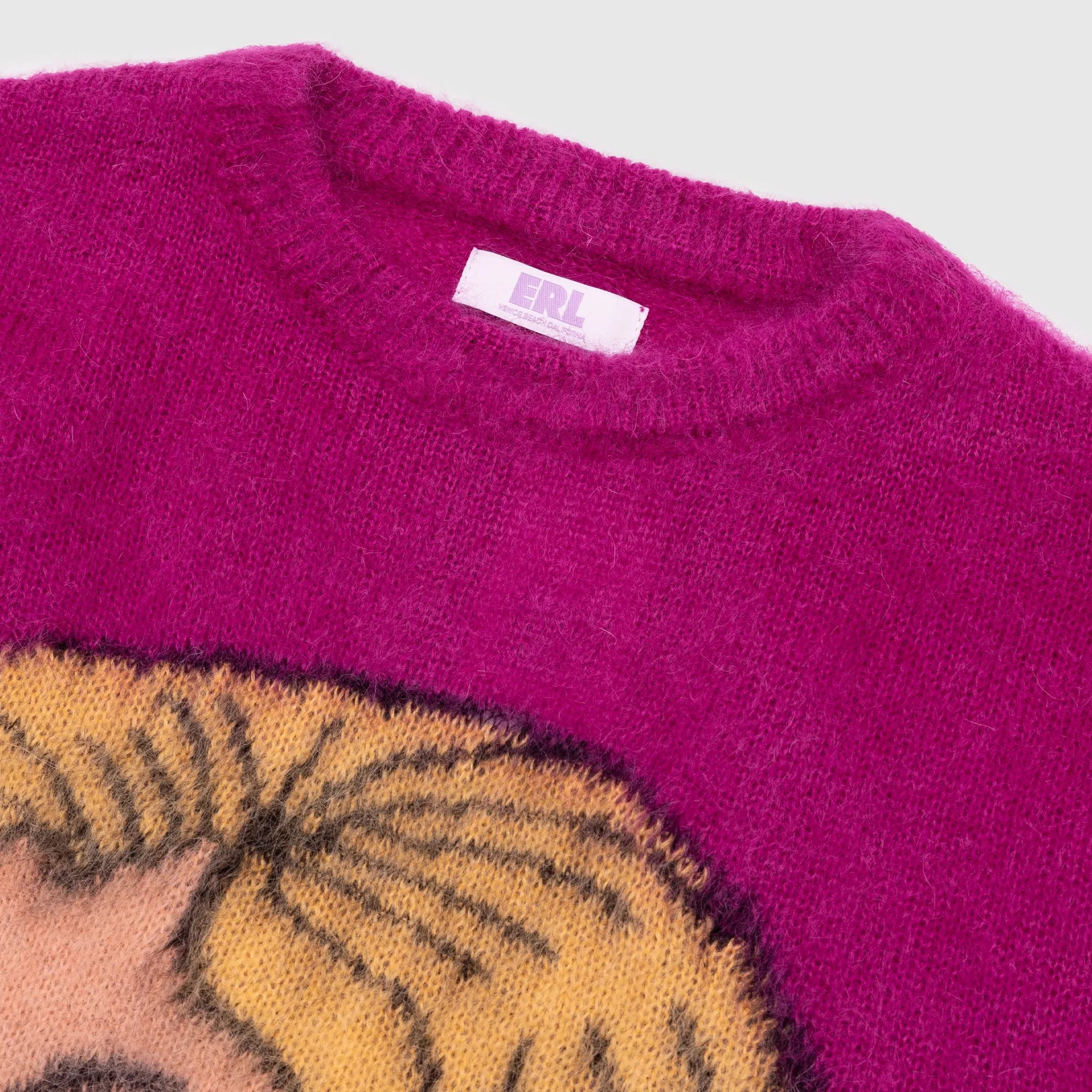 KISS MOHAIR INTARSIA SWEATER