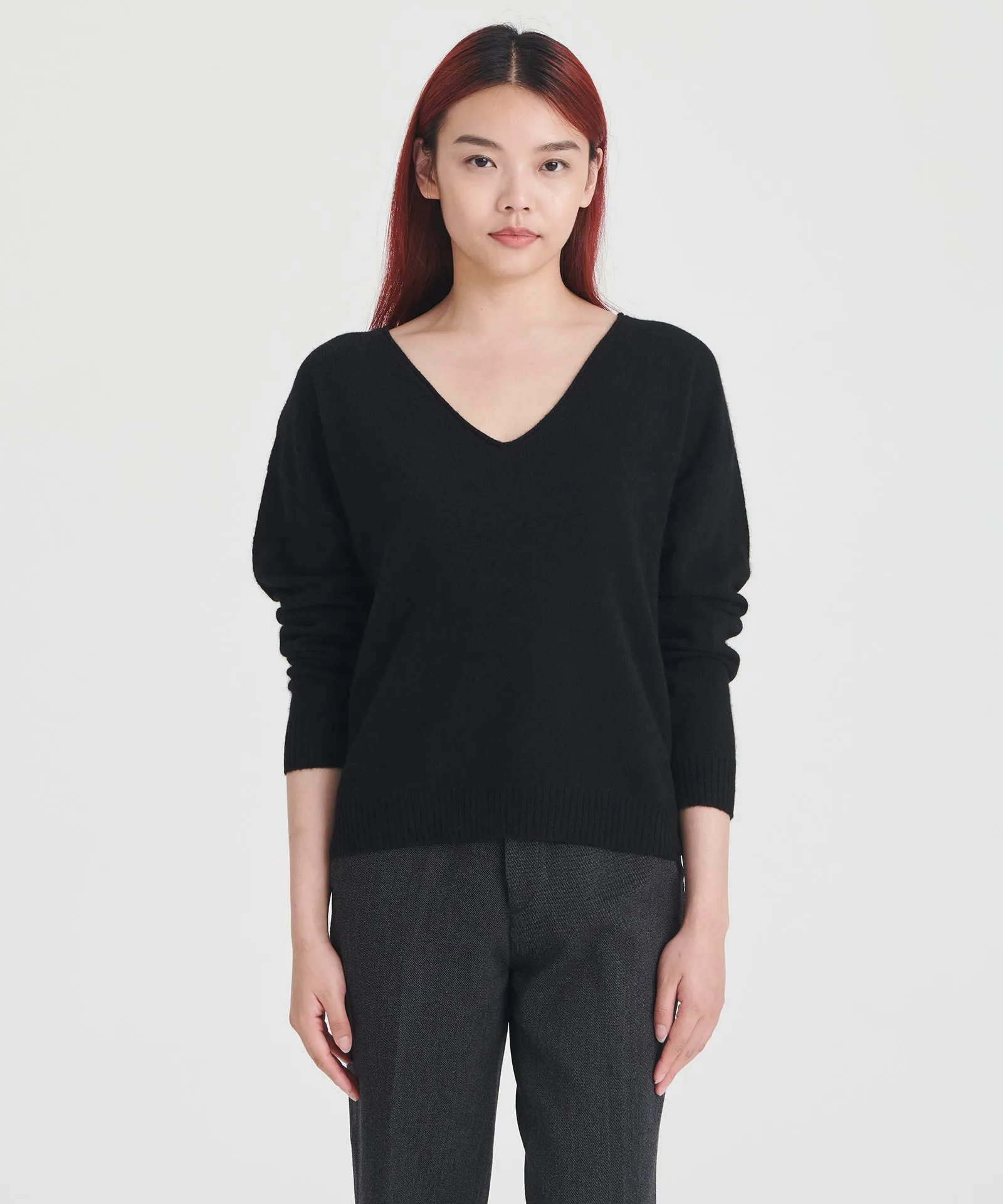 Lightweight Cashmere V-Neck Sweater