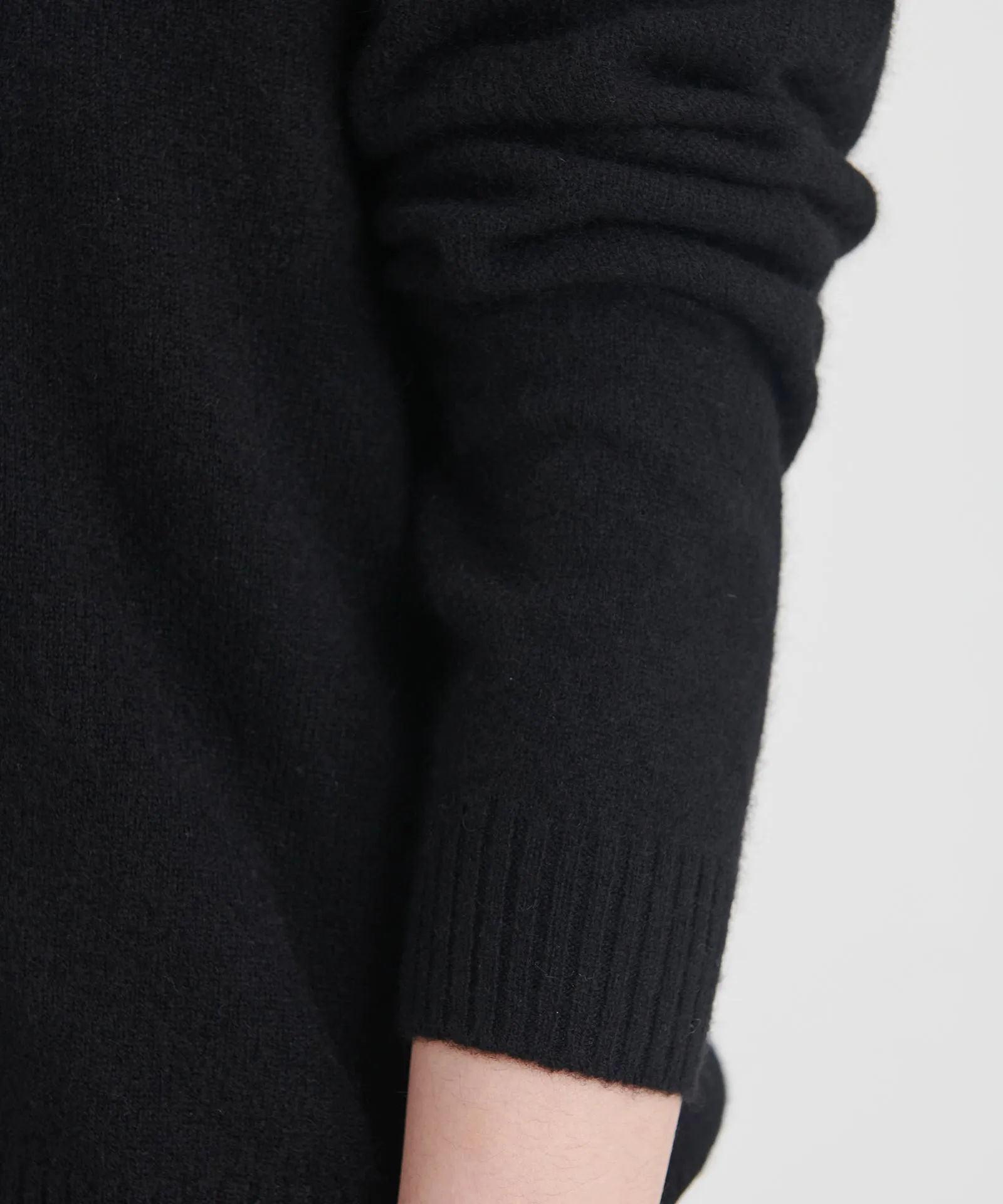 Lightweight Cashmere V-Neck Sweater