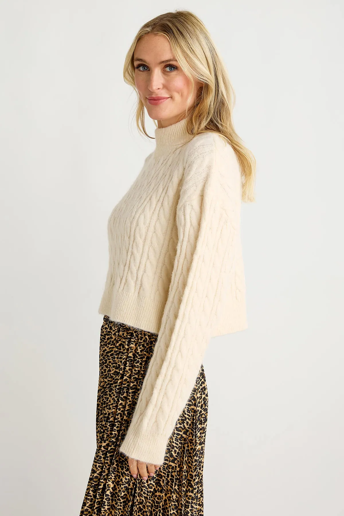 Nia Banff Sweater