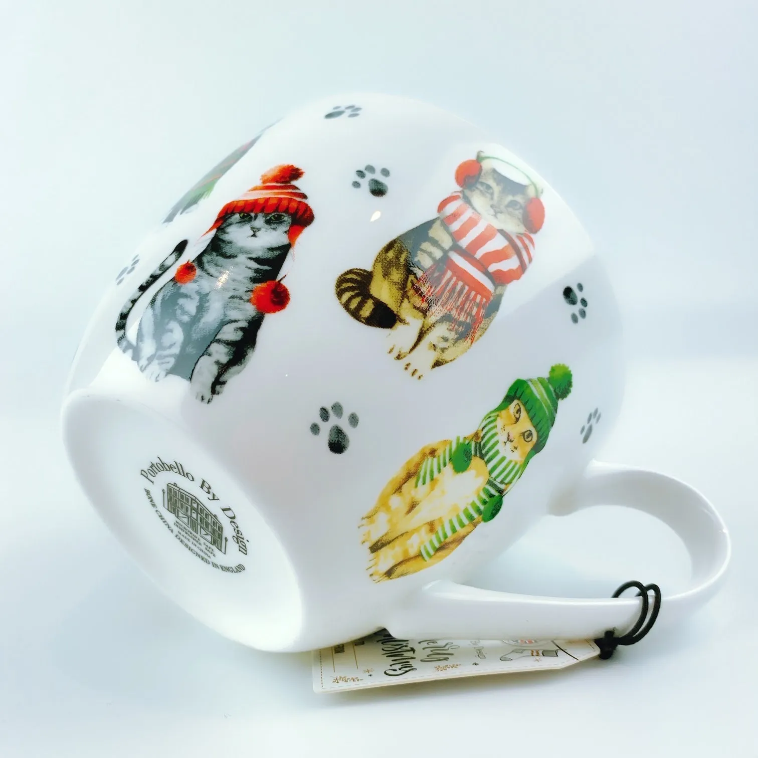 Portobello By Design 'Hello Winter' Cats with Scarf & Hat Bone China XL Coffee Mug Tea Cup 20 oz