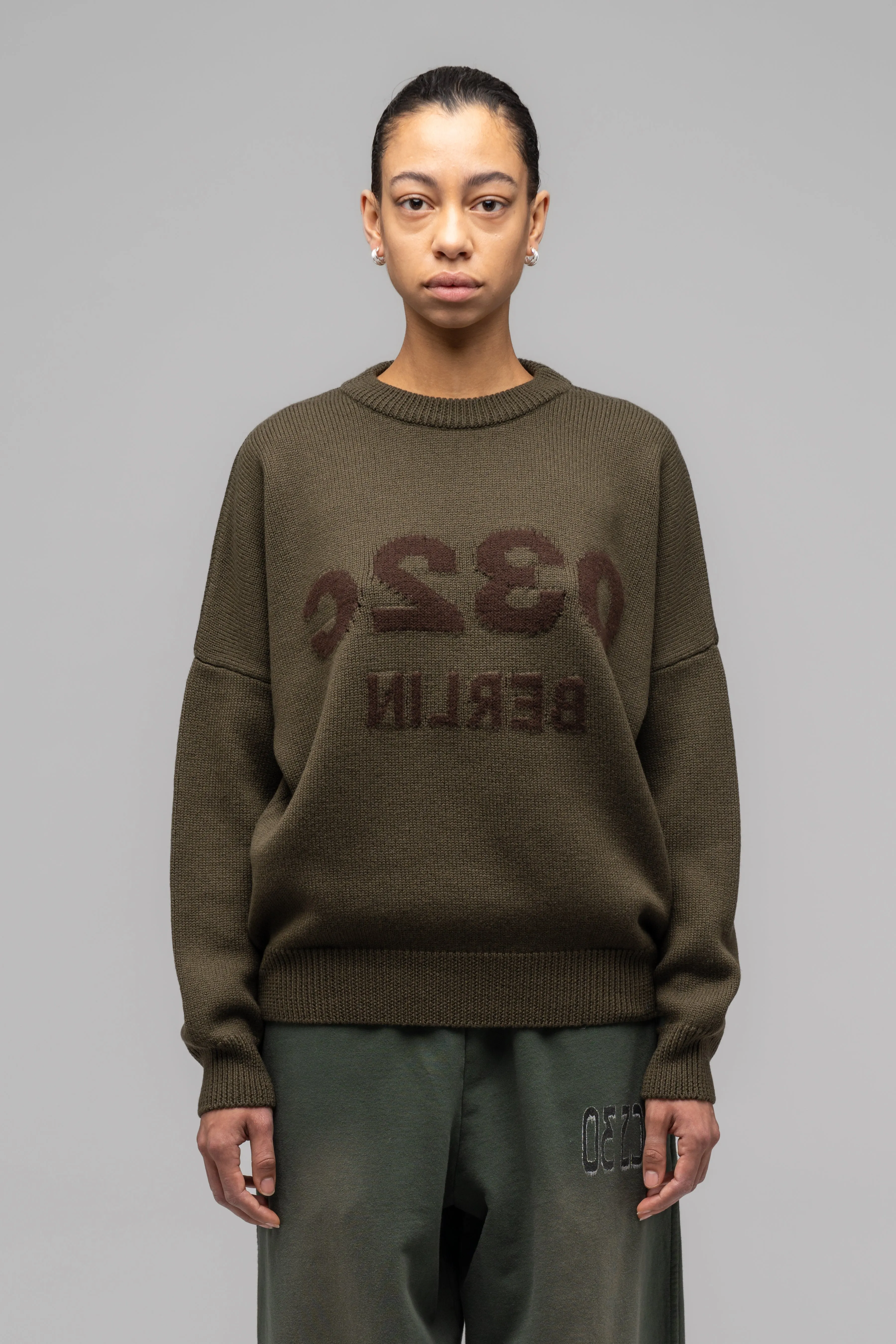 "SELFIE" SWEATER OLIVE DRAB