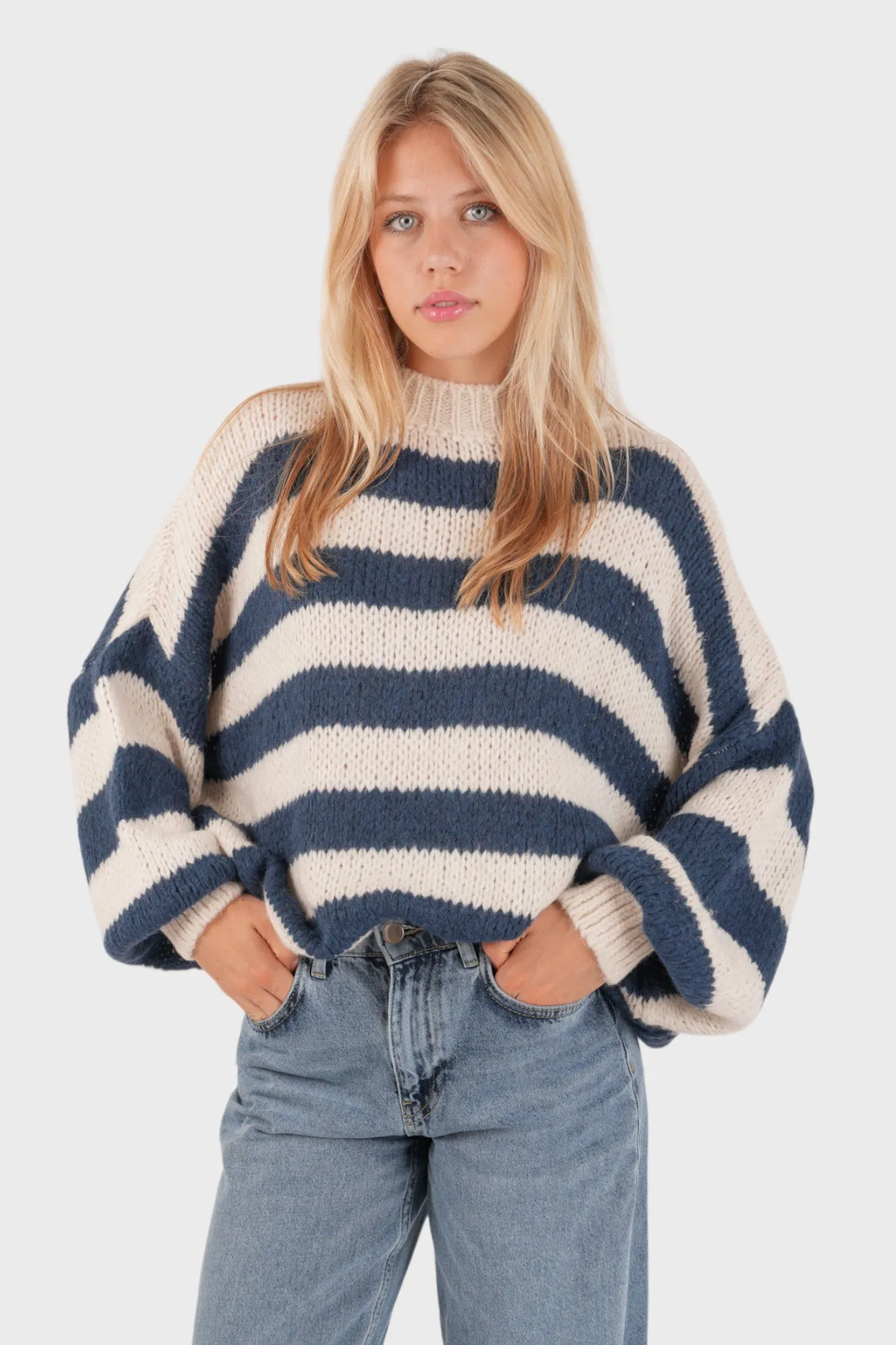 "Striped" sweater navy